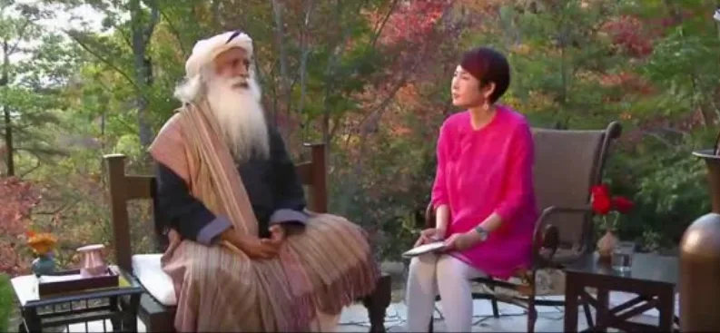 张德芬采访萨古鲁丨瑜珈如何使你向内走？（视频）